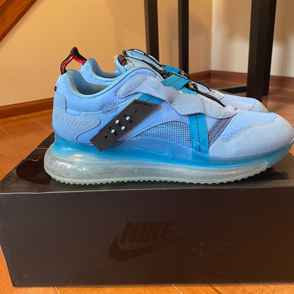 Nike Air Max 720 OBJ Slip University Blue (worn once)